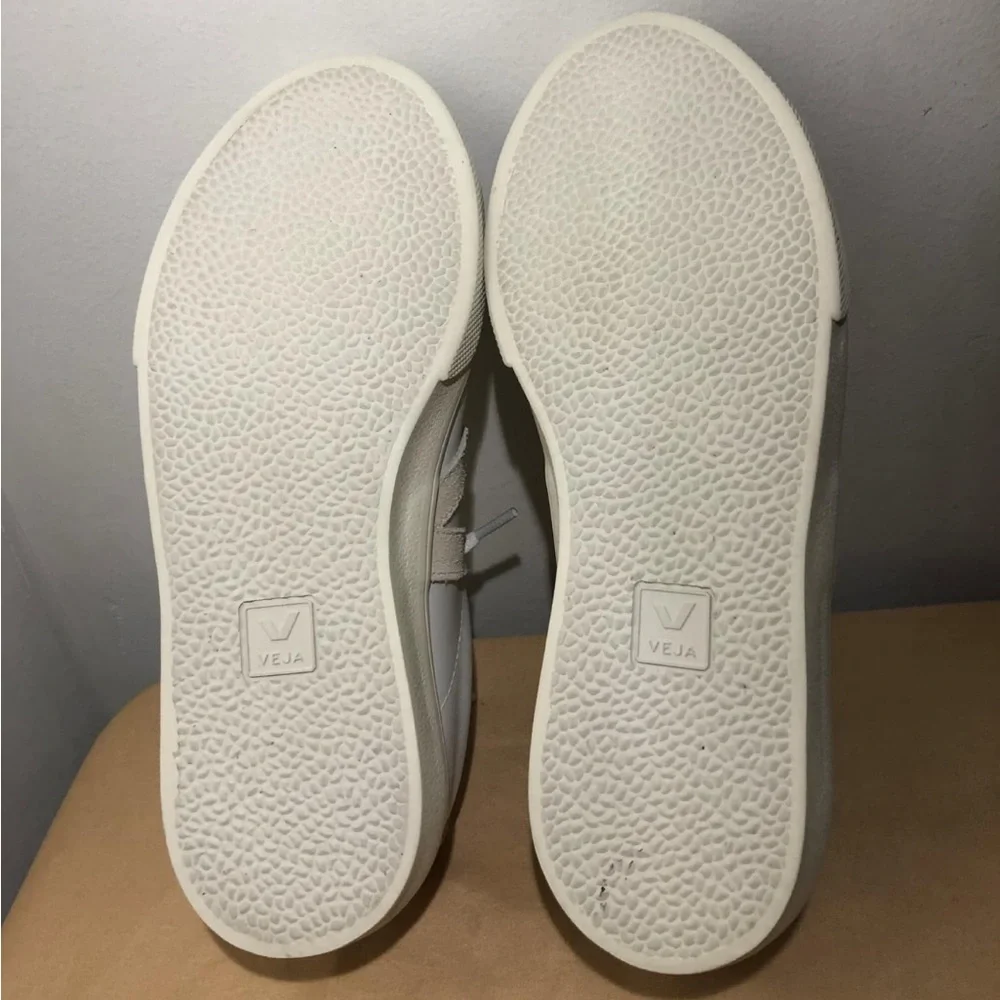 Veja Esplar Leather Sneakers Tan White